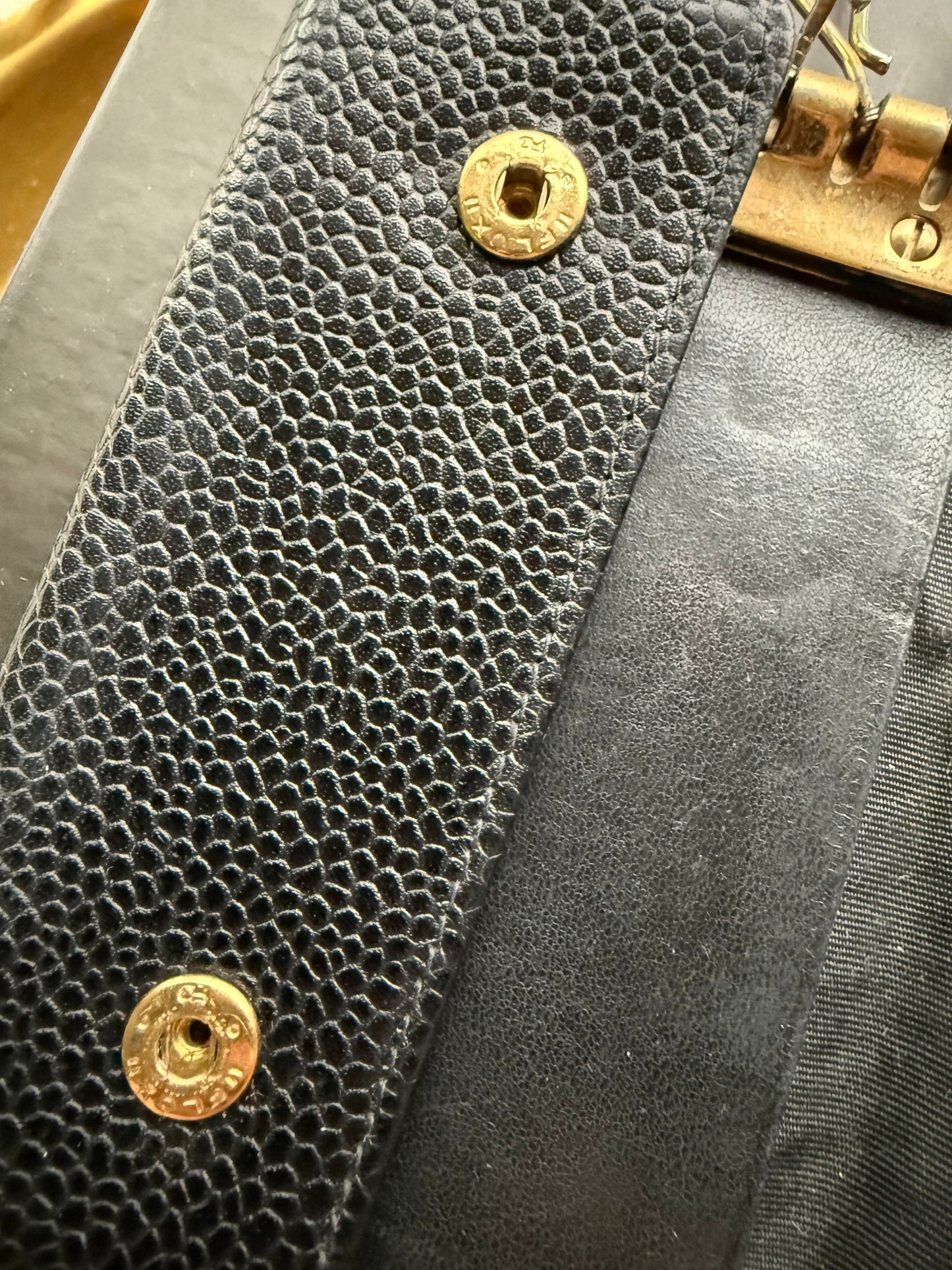 Authentic Preloved Vintage CC 4 Key Wallet in Black Caviar Leather