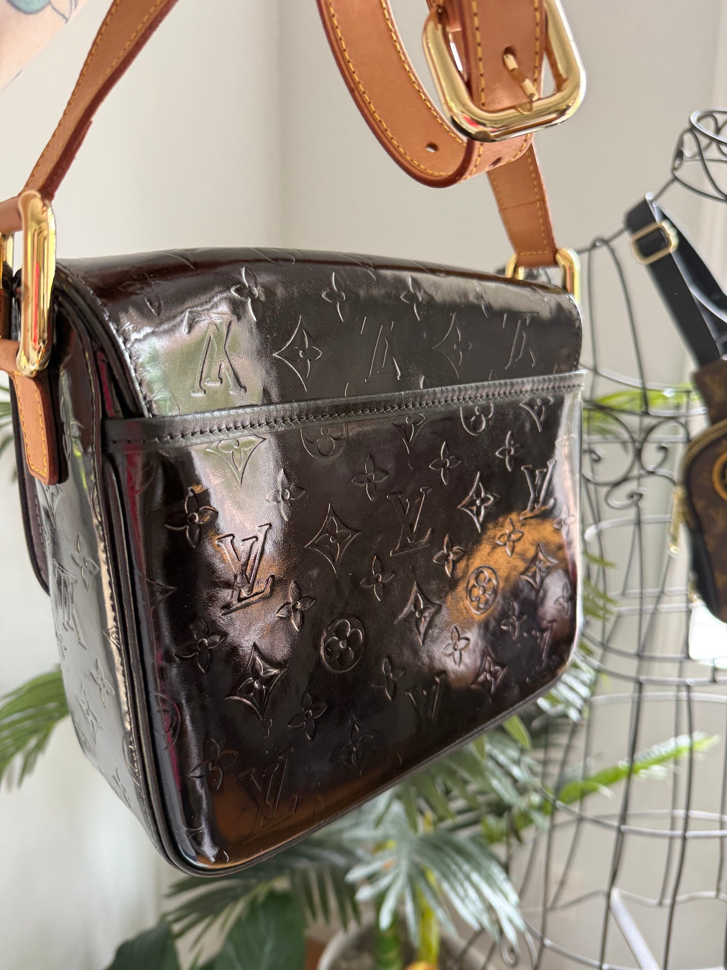 Authentic Preloved Vintage LV Christy GM