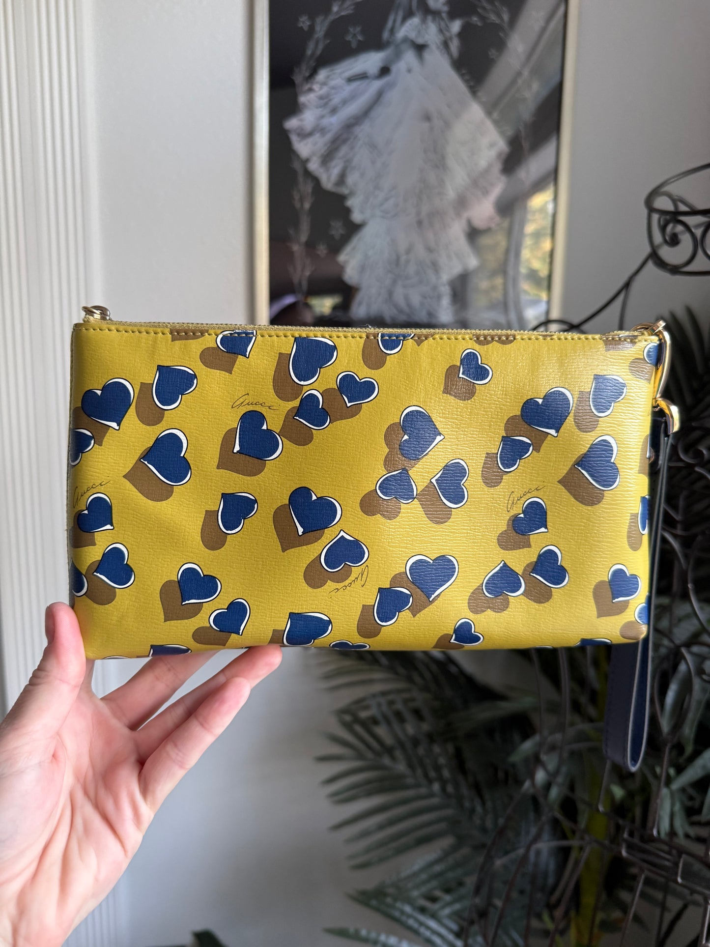 Authentic Preloved Gucci SHANGHAI HEARTBEAT Clutch