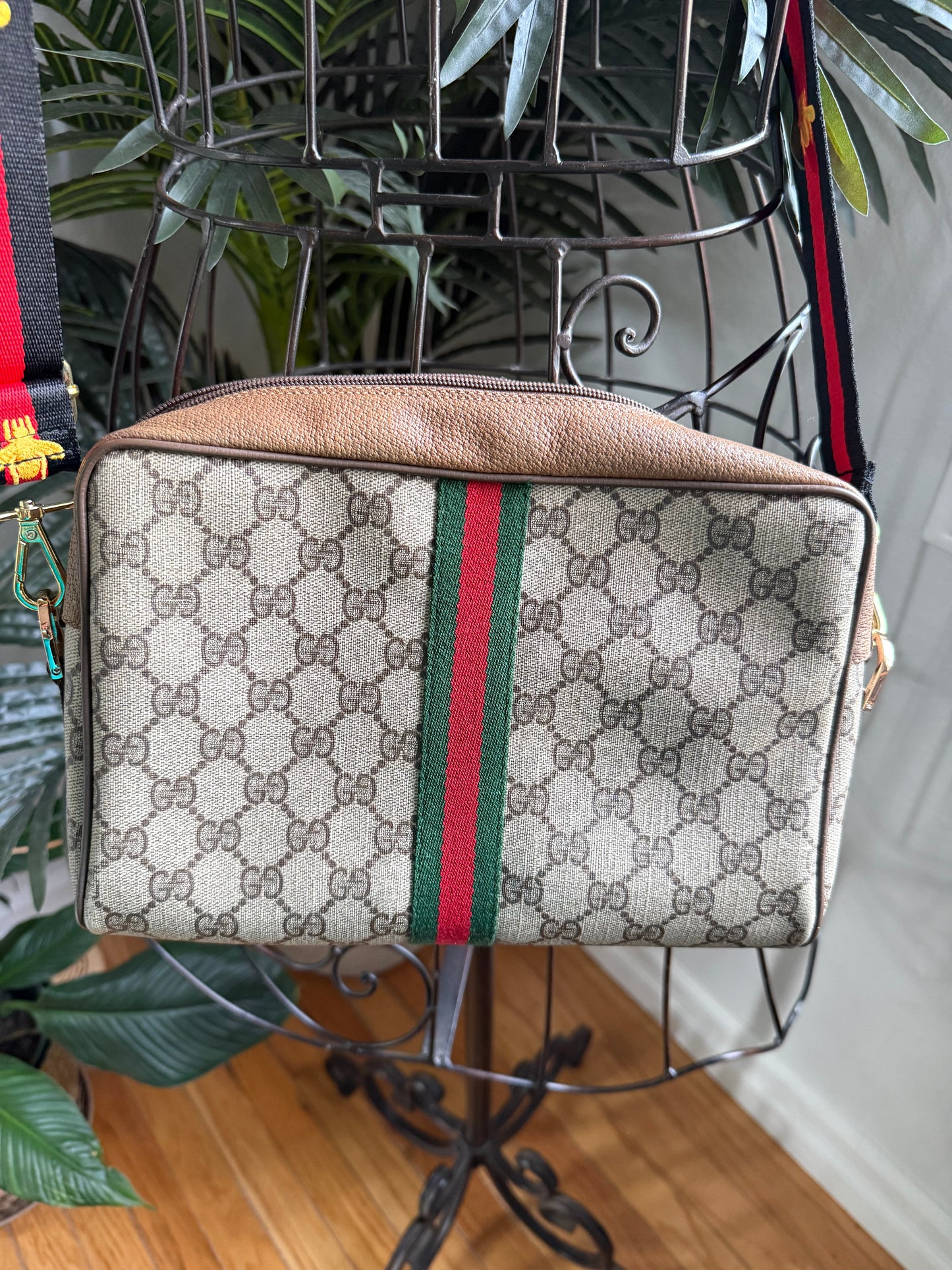 { Scandal } Authentic Preloved Reimagined GG Crossbody