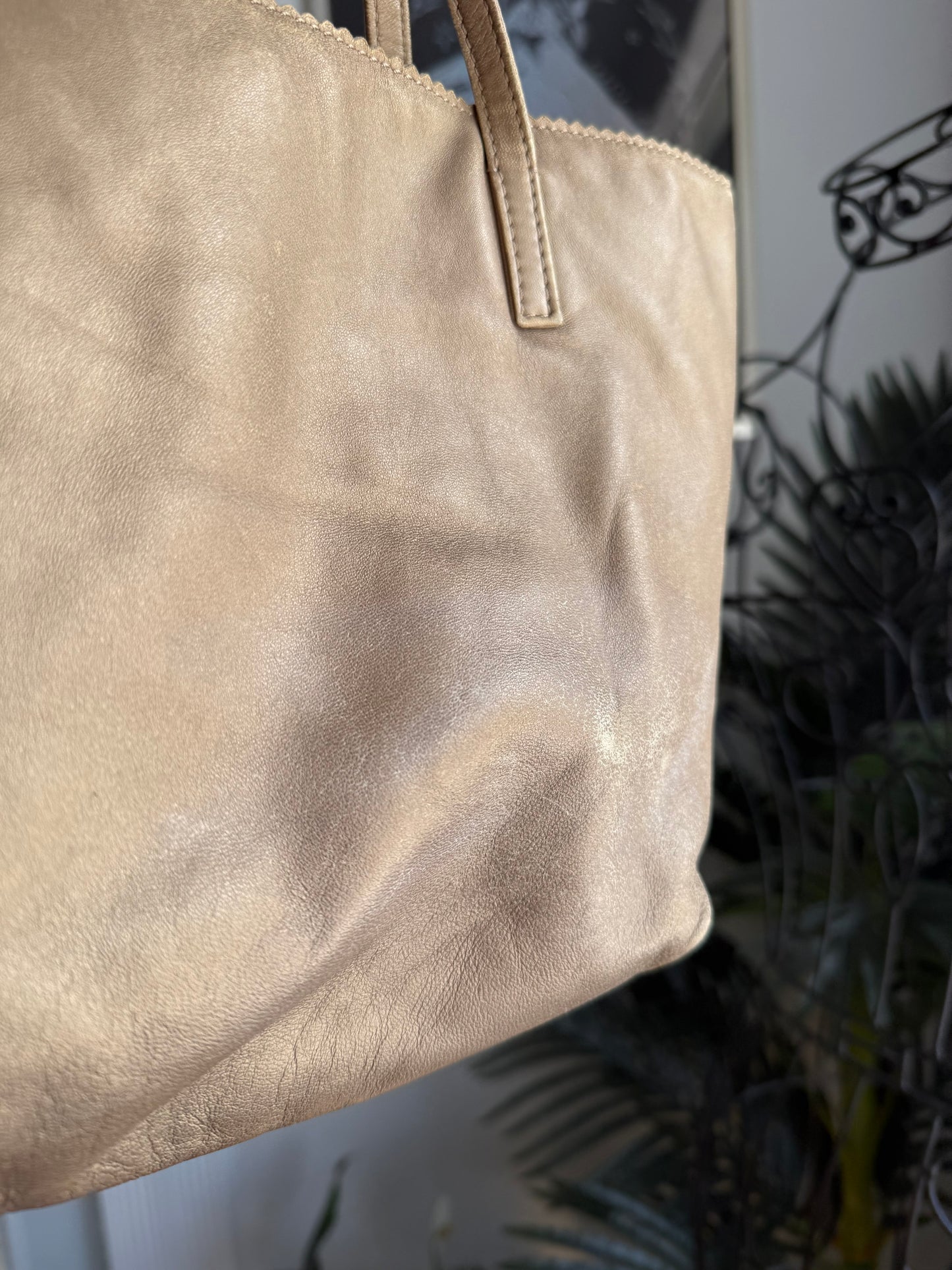 Preloved Authentic Loewe Leather Small Tote Bag