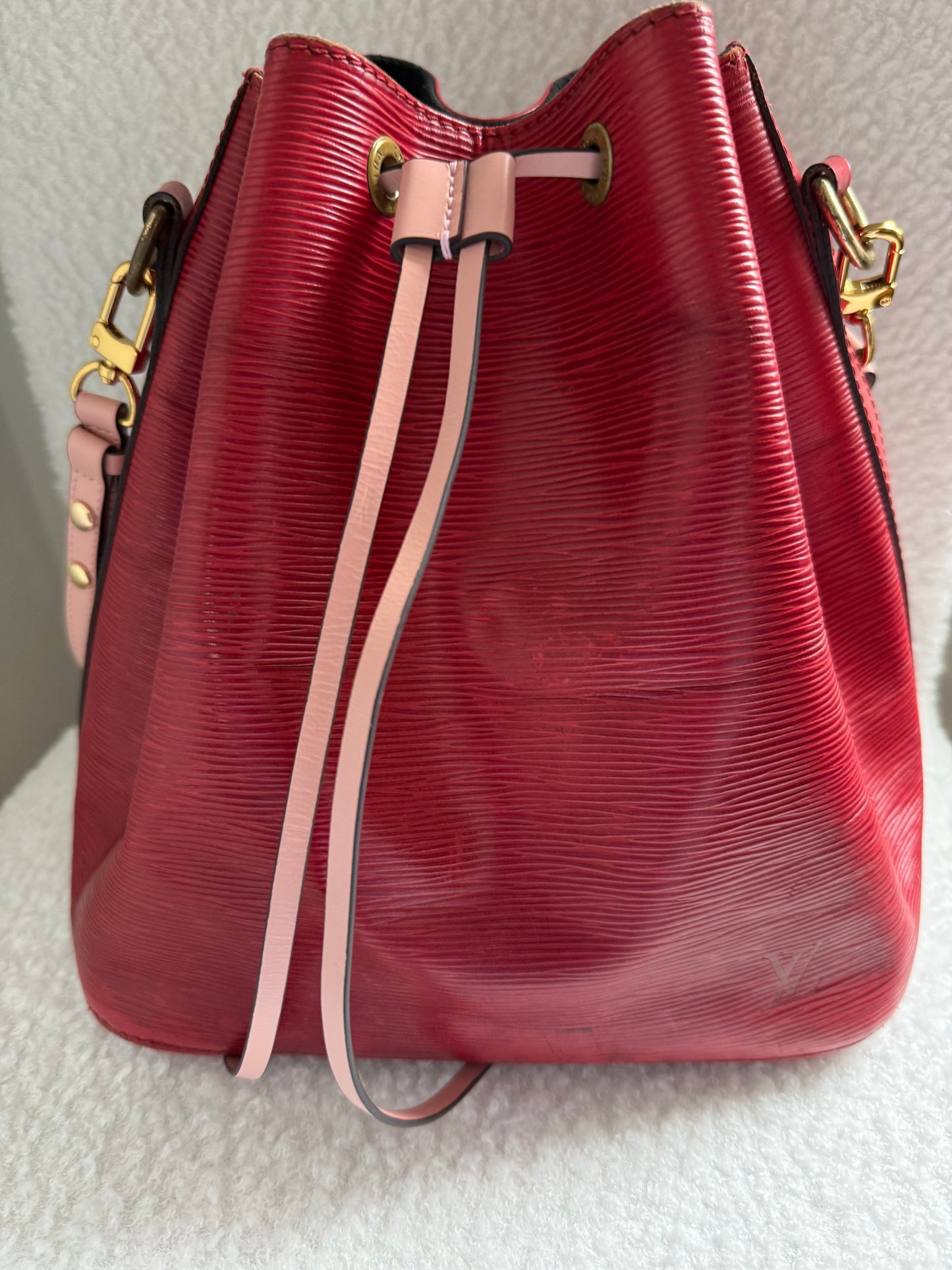Authentic Preloved Vintage Reimagined Louis Vuitton Petit Noe in Red Epi Leather