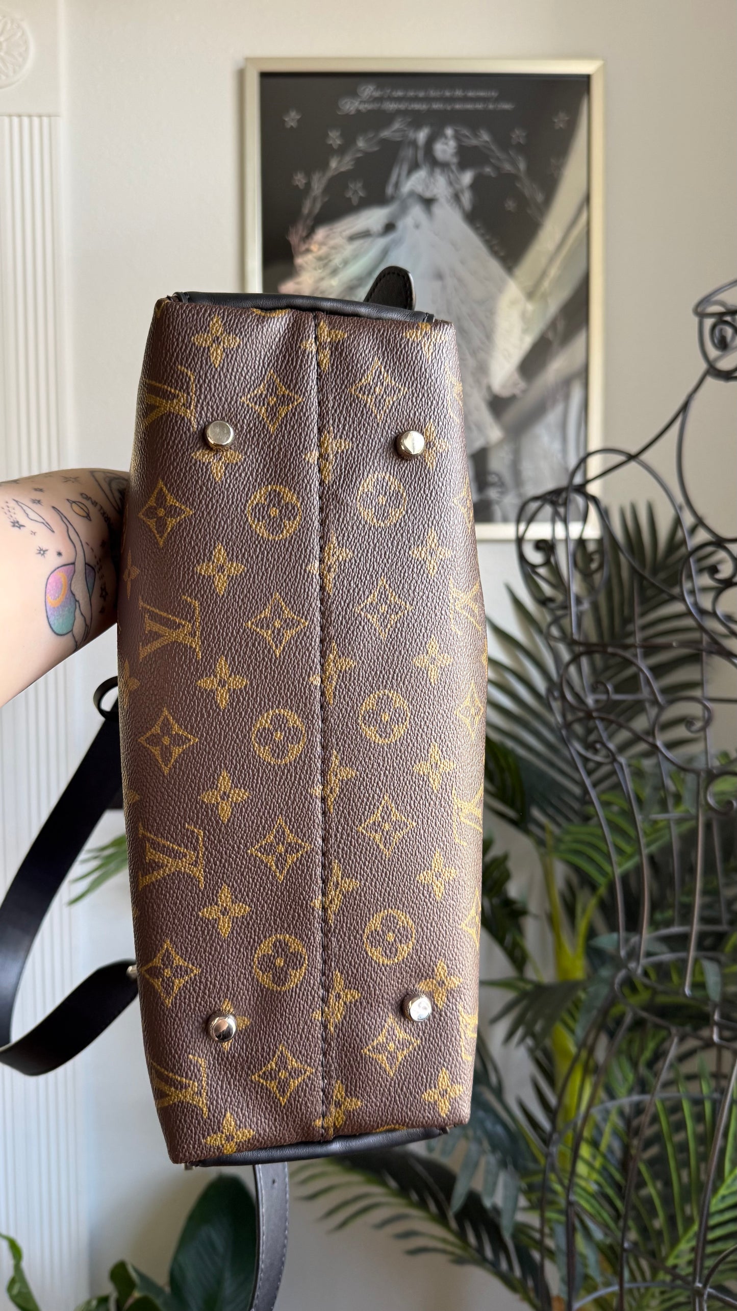 The REP Bag || Handmade Upcycled Quiet Luxury Trendy Artsty Mono Cargo Hobo Bag