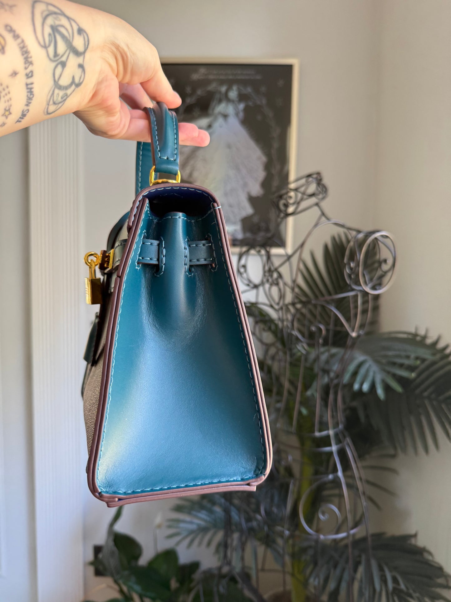 *Preorder* SWELLY Bright Blue Handbag
