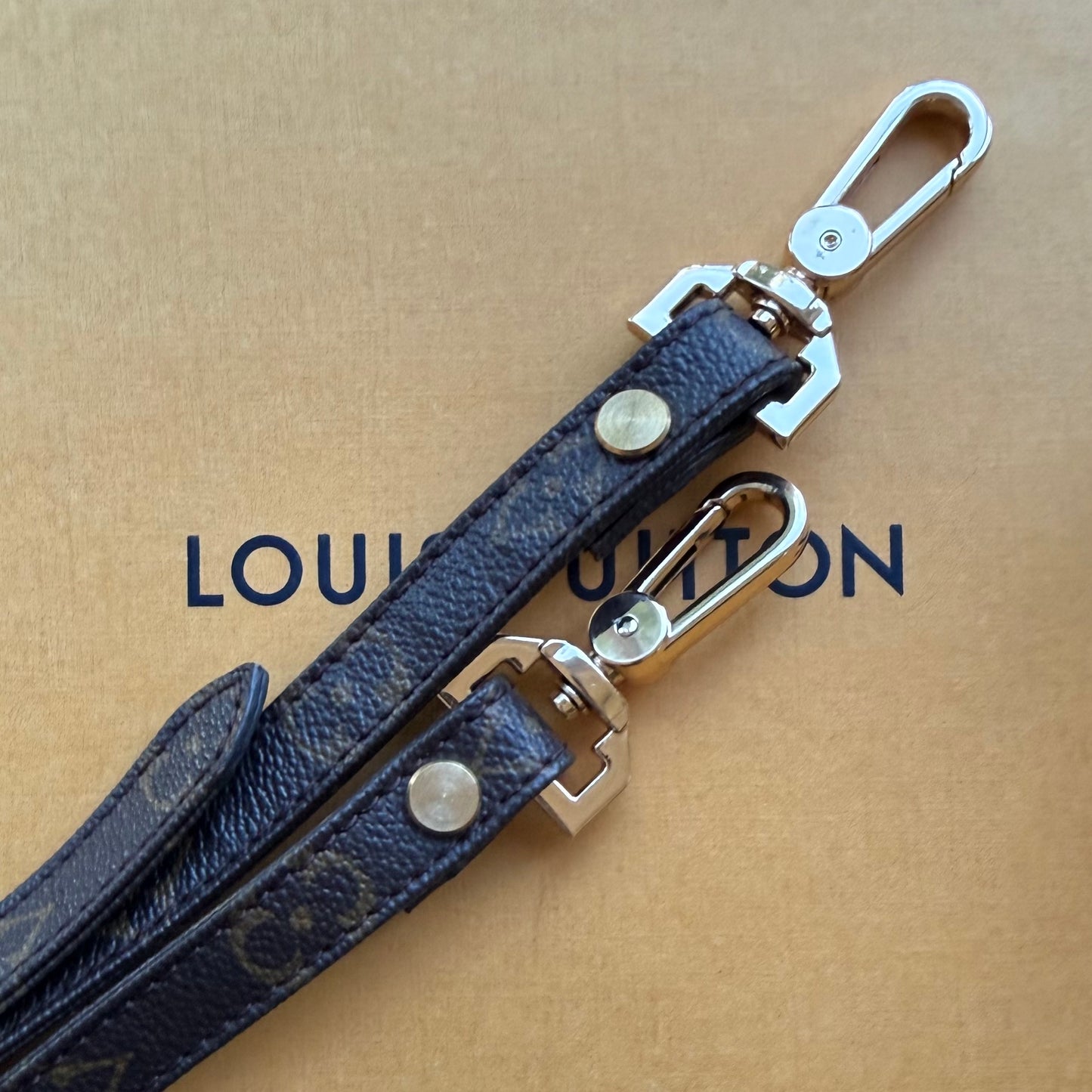 Authentic Vintage Preloved Louis Vuitton Luxury Mono Crossbody Strap Replacement
