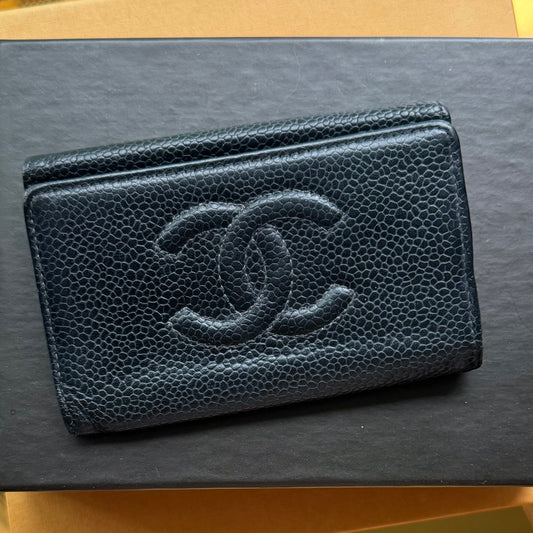 Authentic Preloved Vintage CC 4 Key Wallet in Black Caviar Leather
