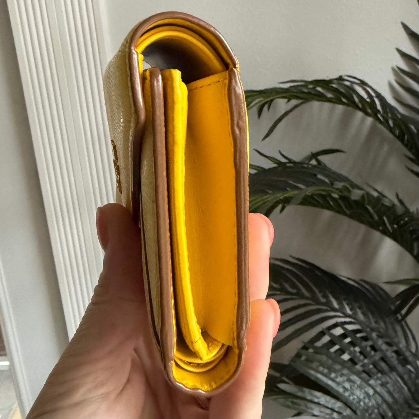 Authentic Preloved Classic Quiet Luxury Coastal Grandma MCM Yellow Leather Short Wallet
