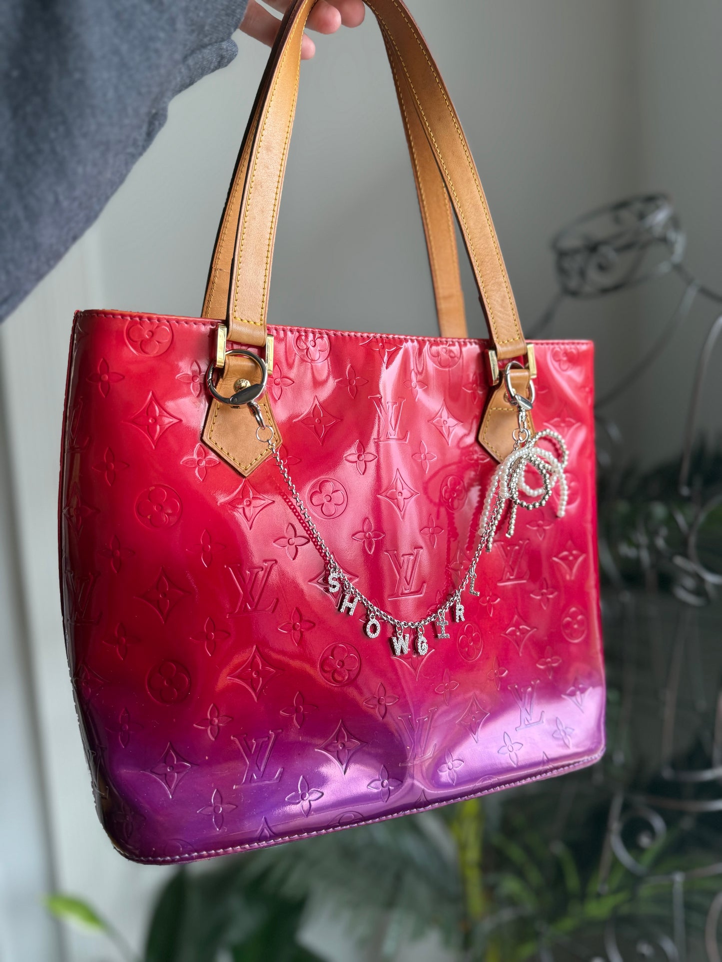 THE LOVELY BOUQUET Preloved Vintage LV Houston Shoulder Bag