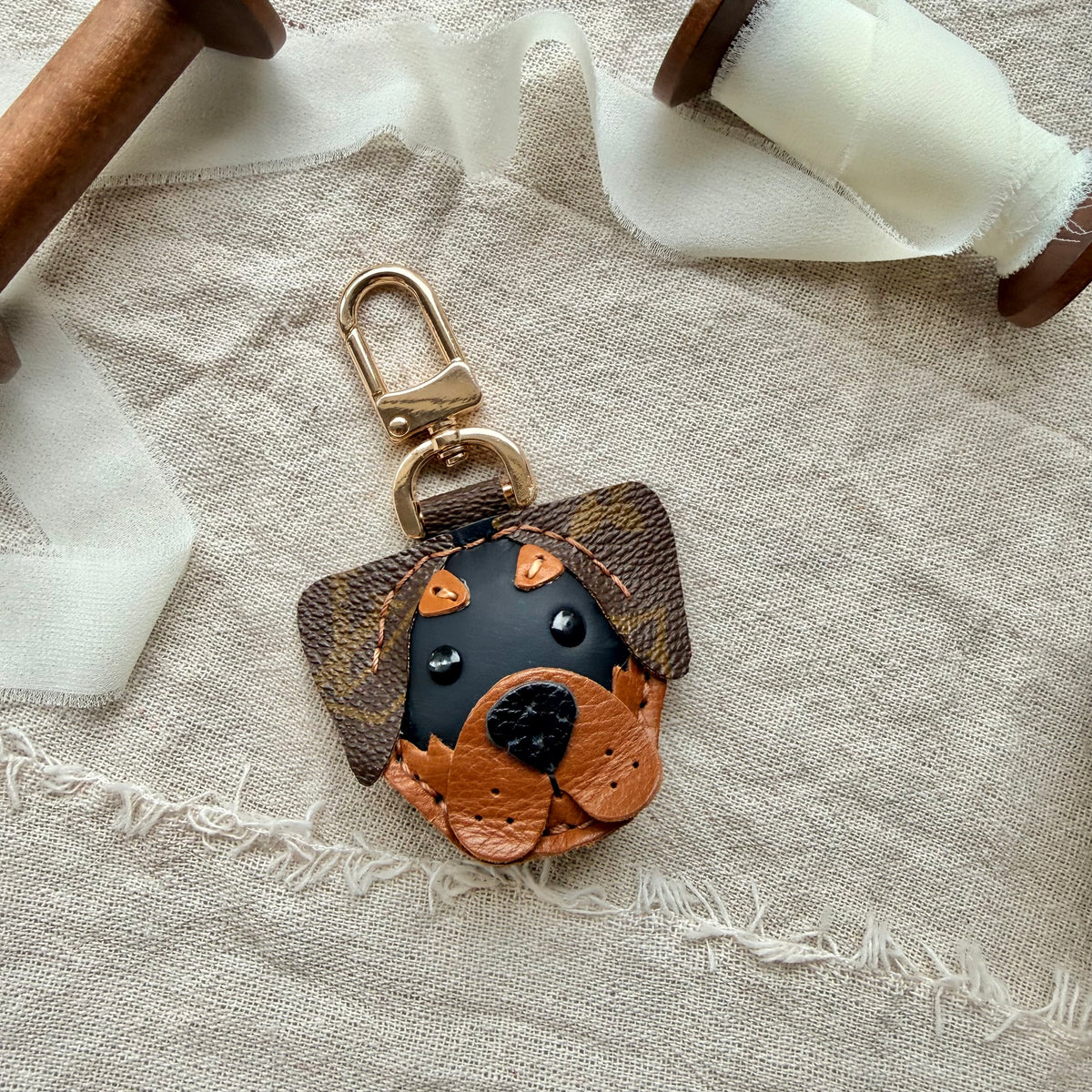 Handmade Hovawart Dog Bag Charm