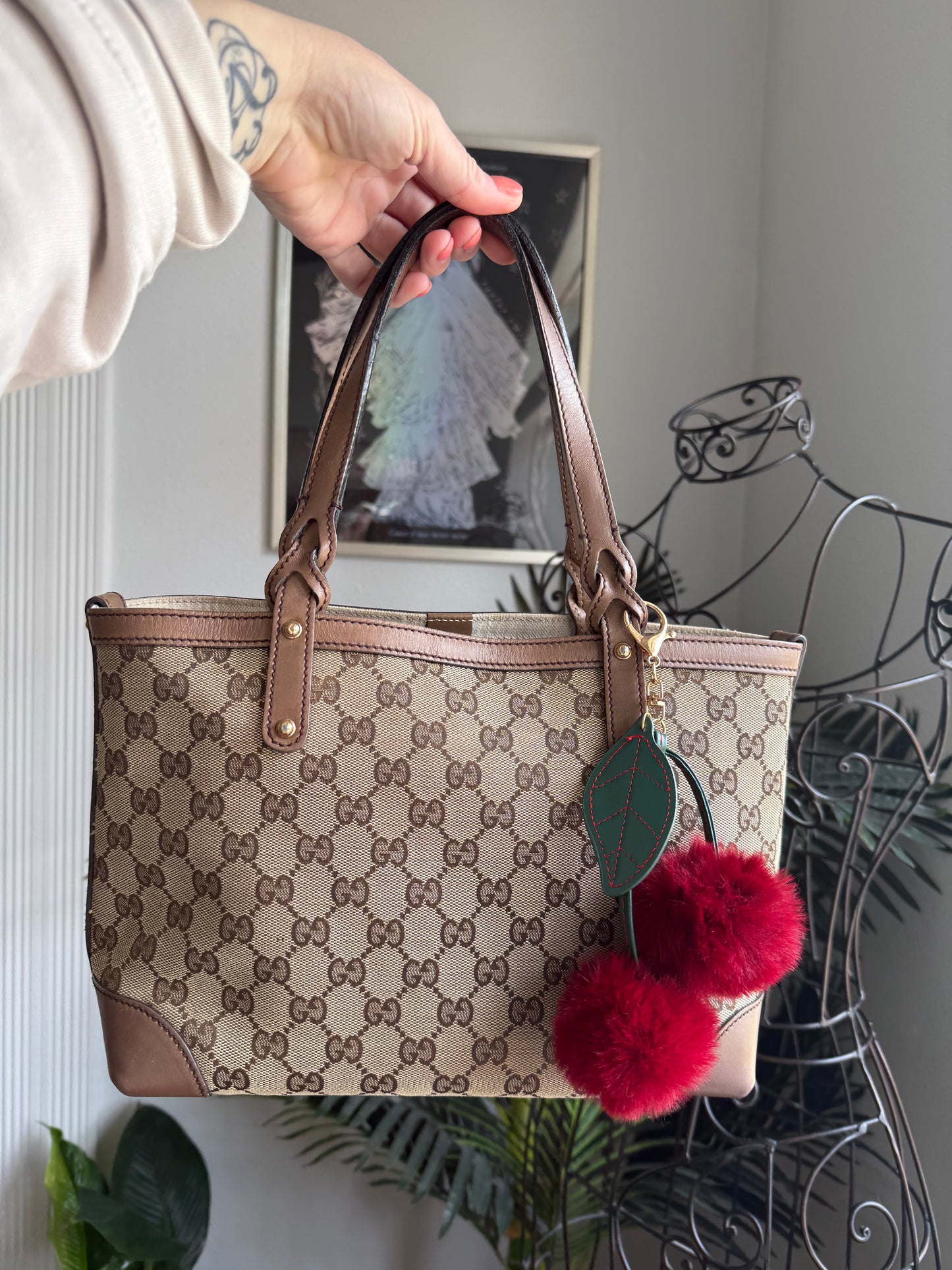 Authentic Preloved Gucci Canvas Craft Tote with Pouch