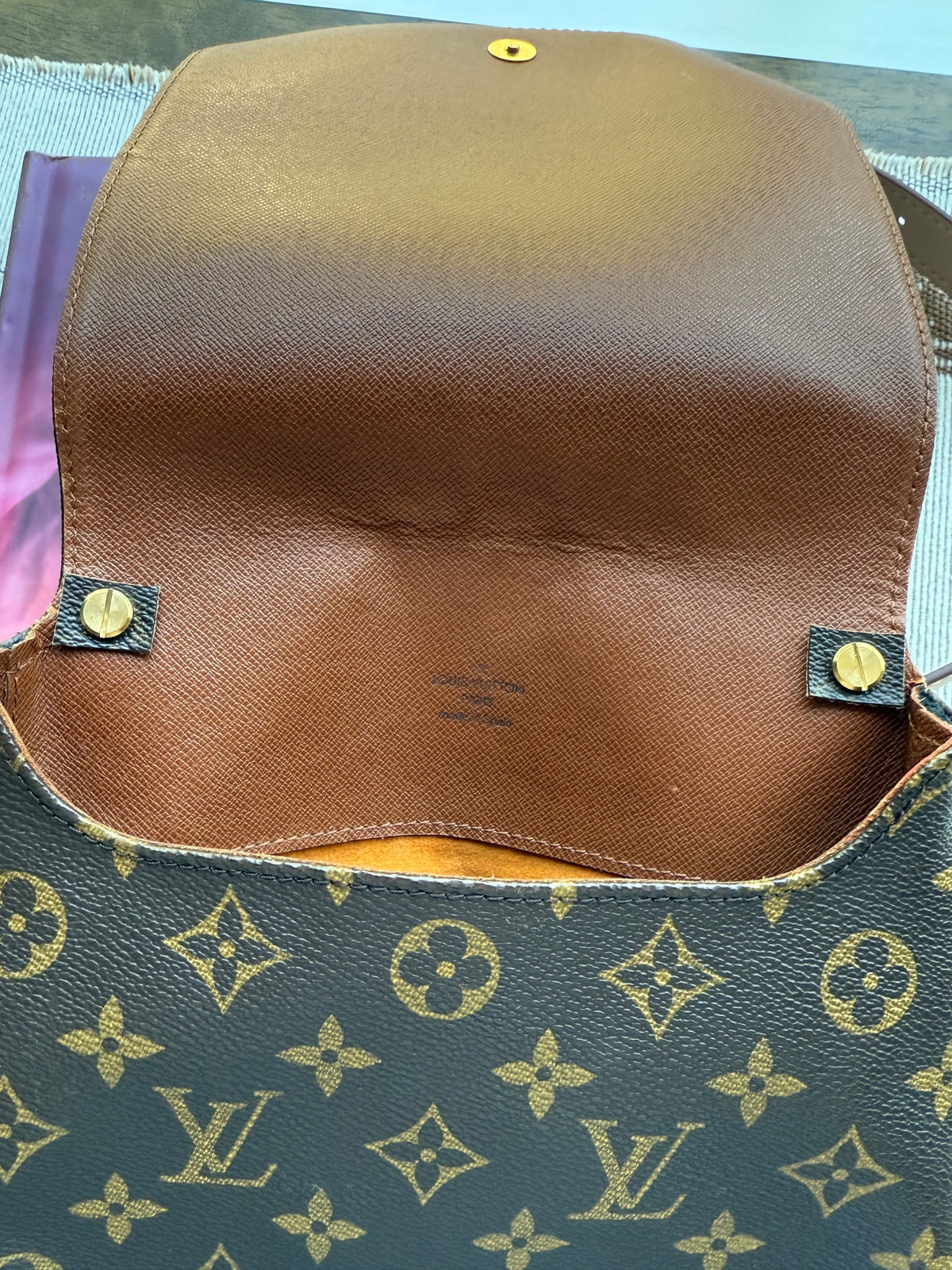 SOLD * Authentic Preloved Vintage 1999 LV Musette Salsa