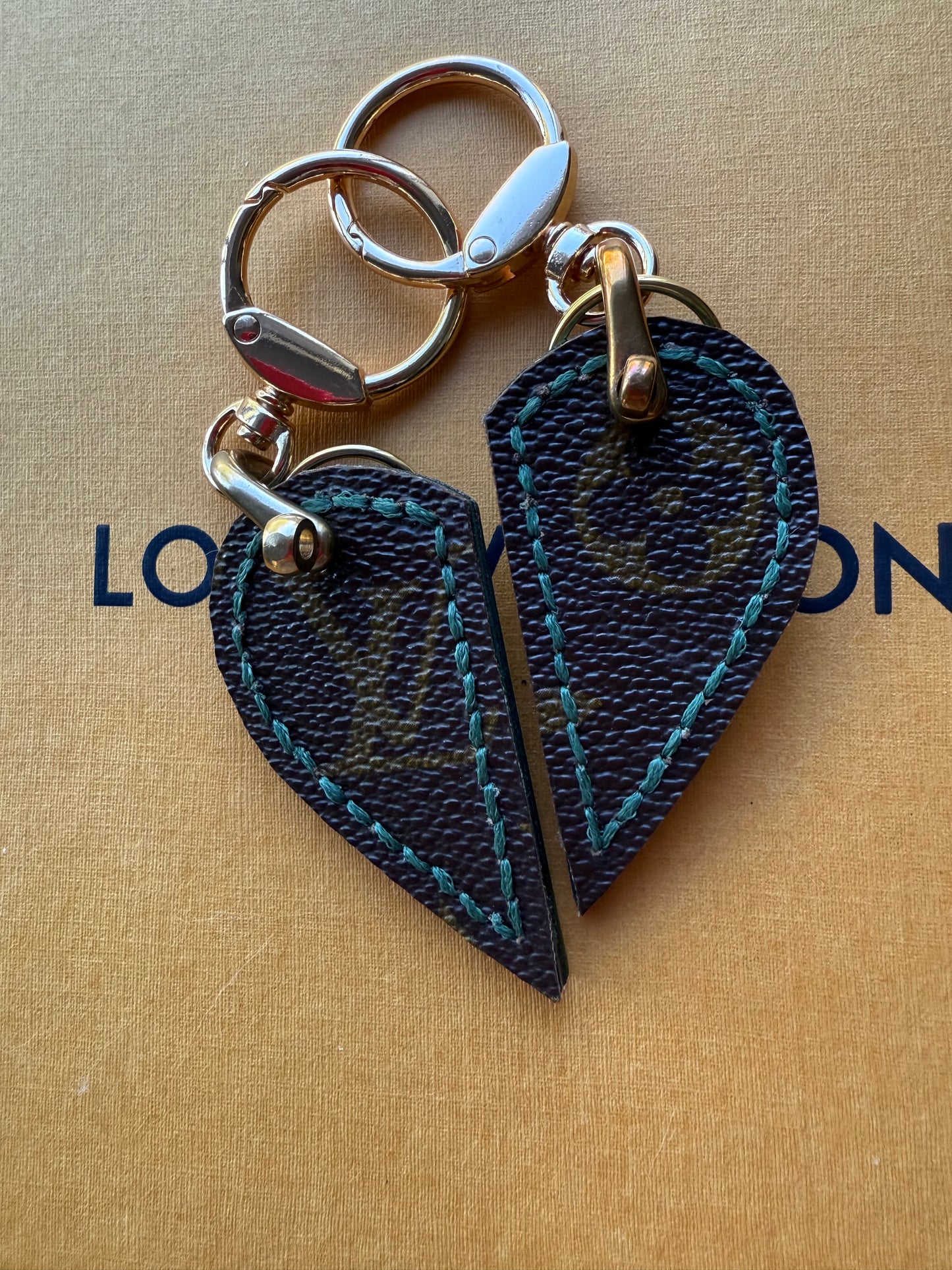 DORTHEA BFF Leather & Mono Heart Bag Charm set (Deep Green)