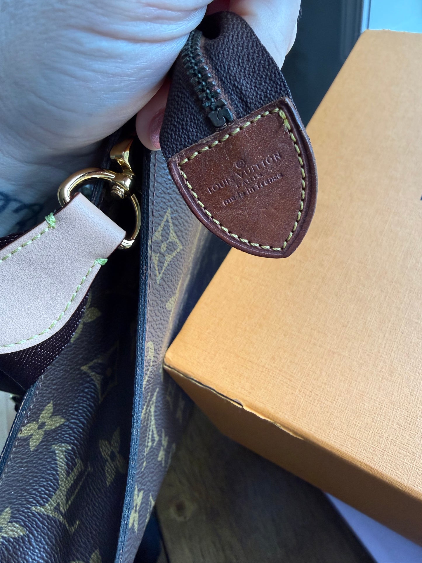 Vintage Preloved Authentic LV Toilette 26