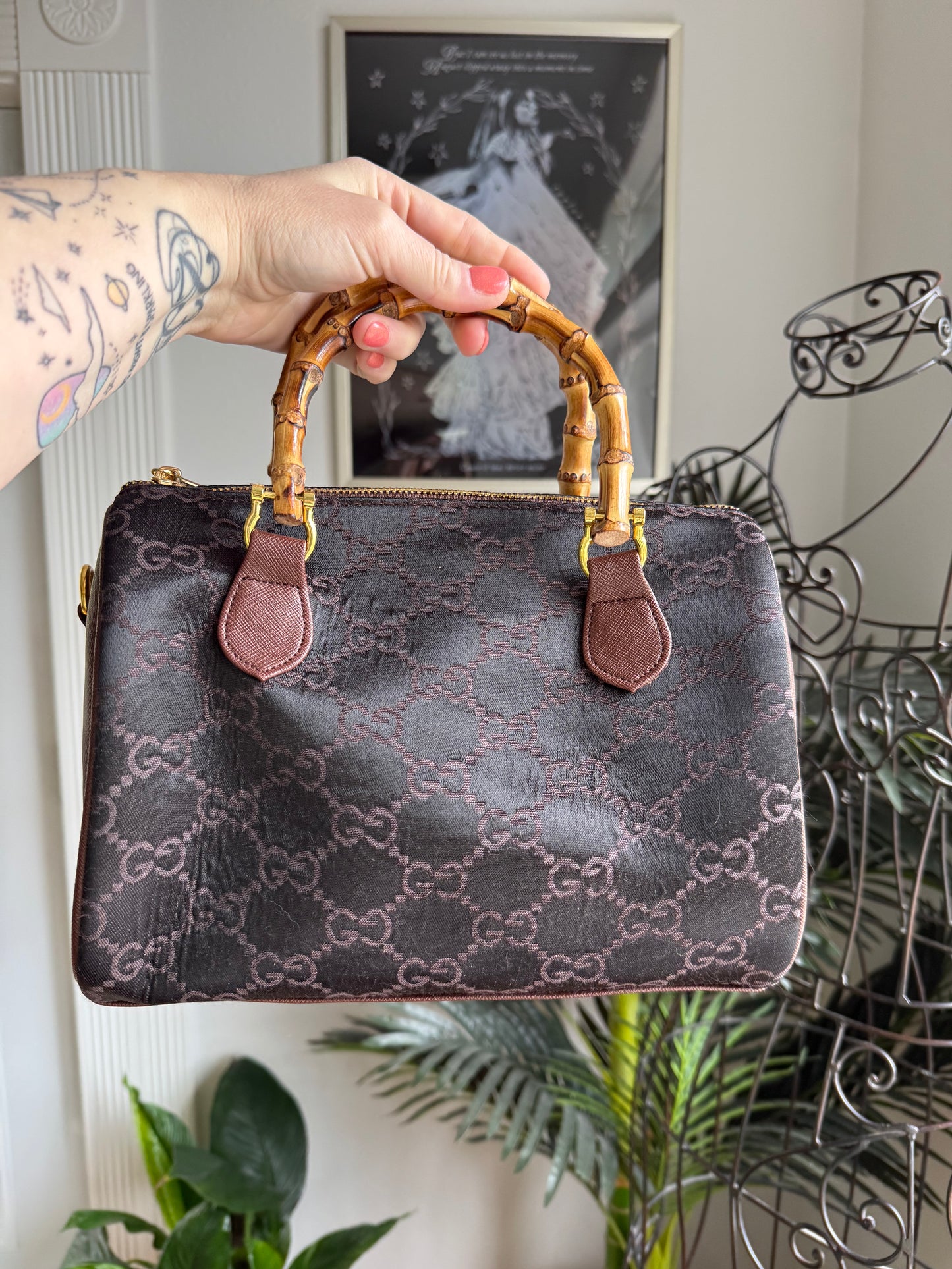 DUSTY BAG Subscription Box