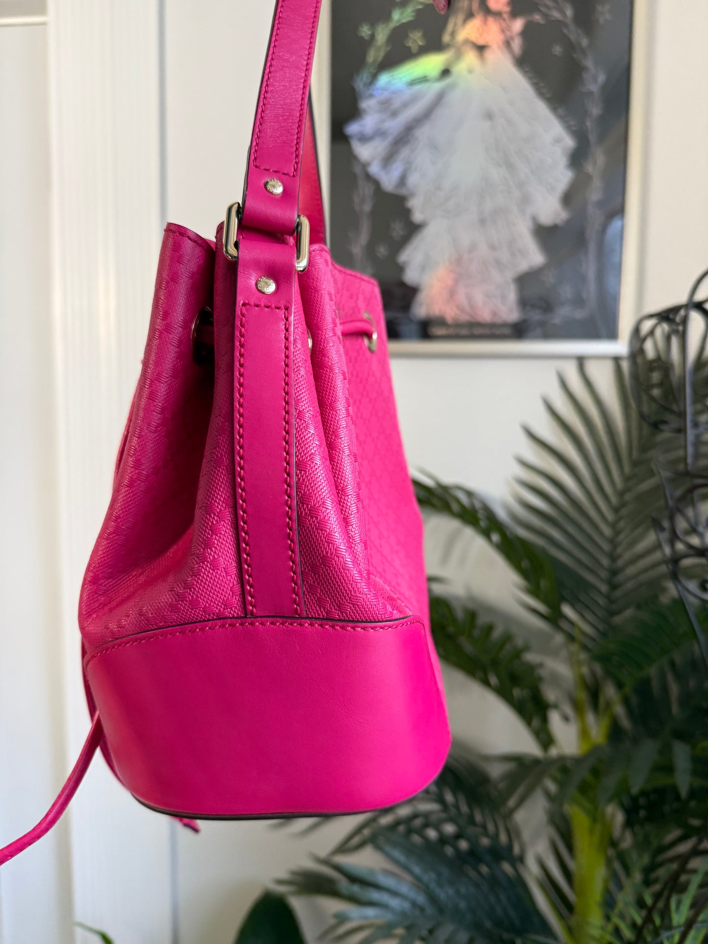 Preloved Authentic Gucci DIAMANTE Leather Bucket bag - Bright Pink