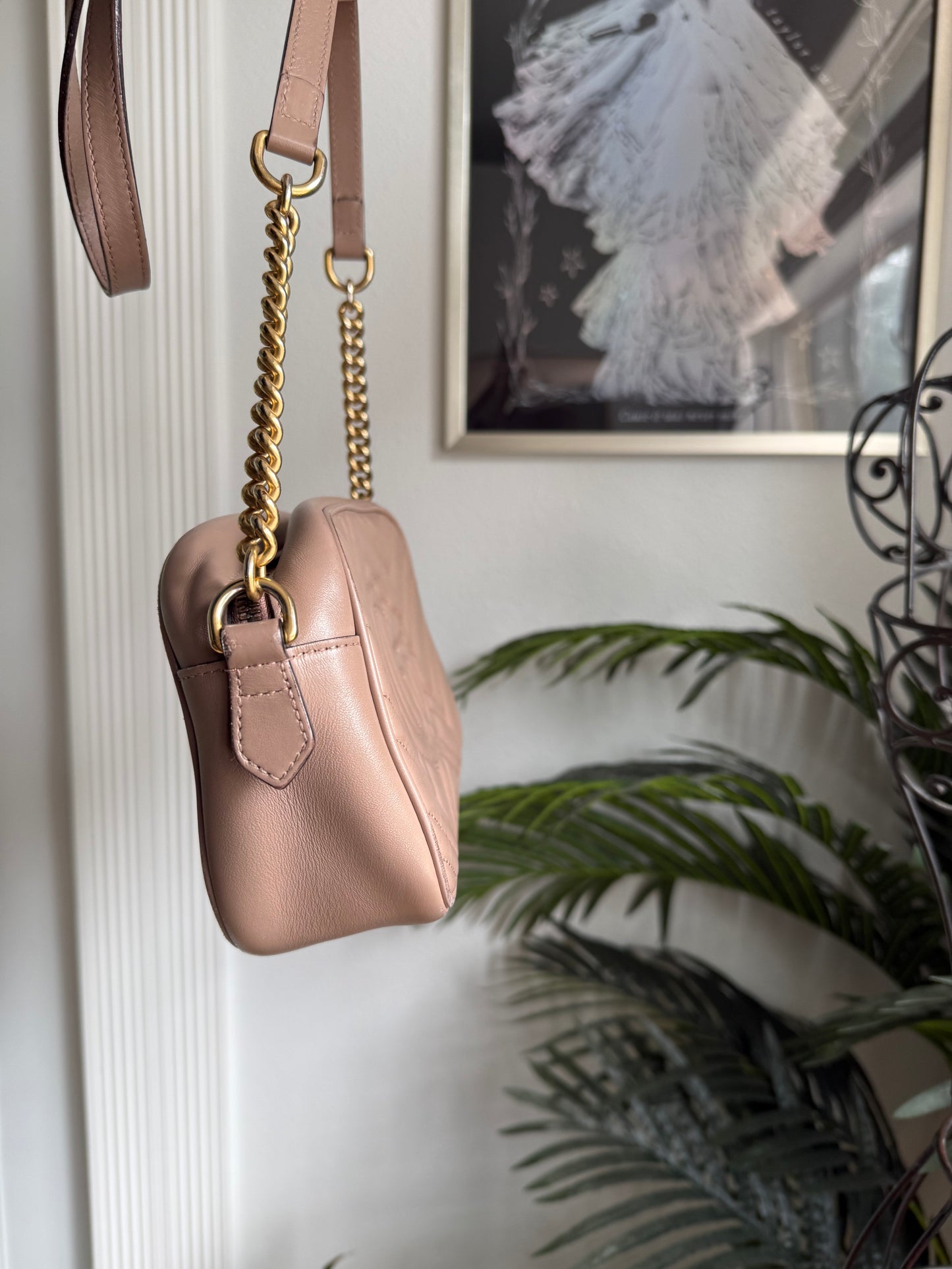 Authentic Preloved Calfskin Classic Matelasse Small GG Marmont Chain Shoulder Bag in Porcelain Rose