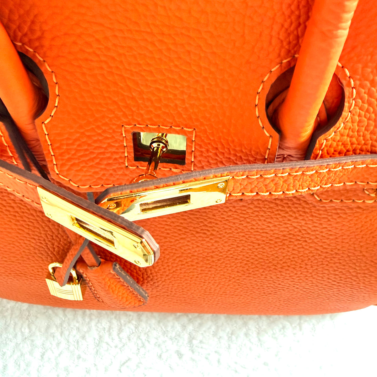 The SWIRKIN 30 || Handmade Handbag in Tangerine Orange *Preorder