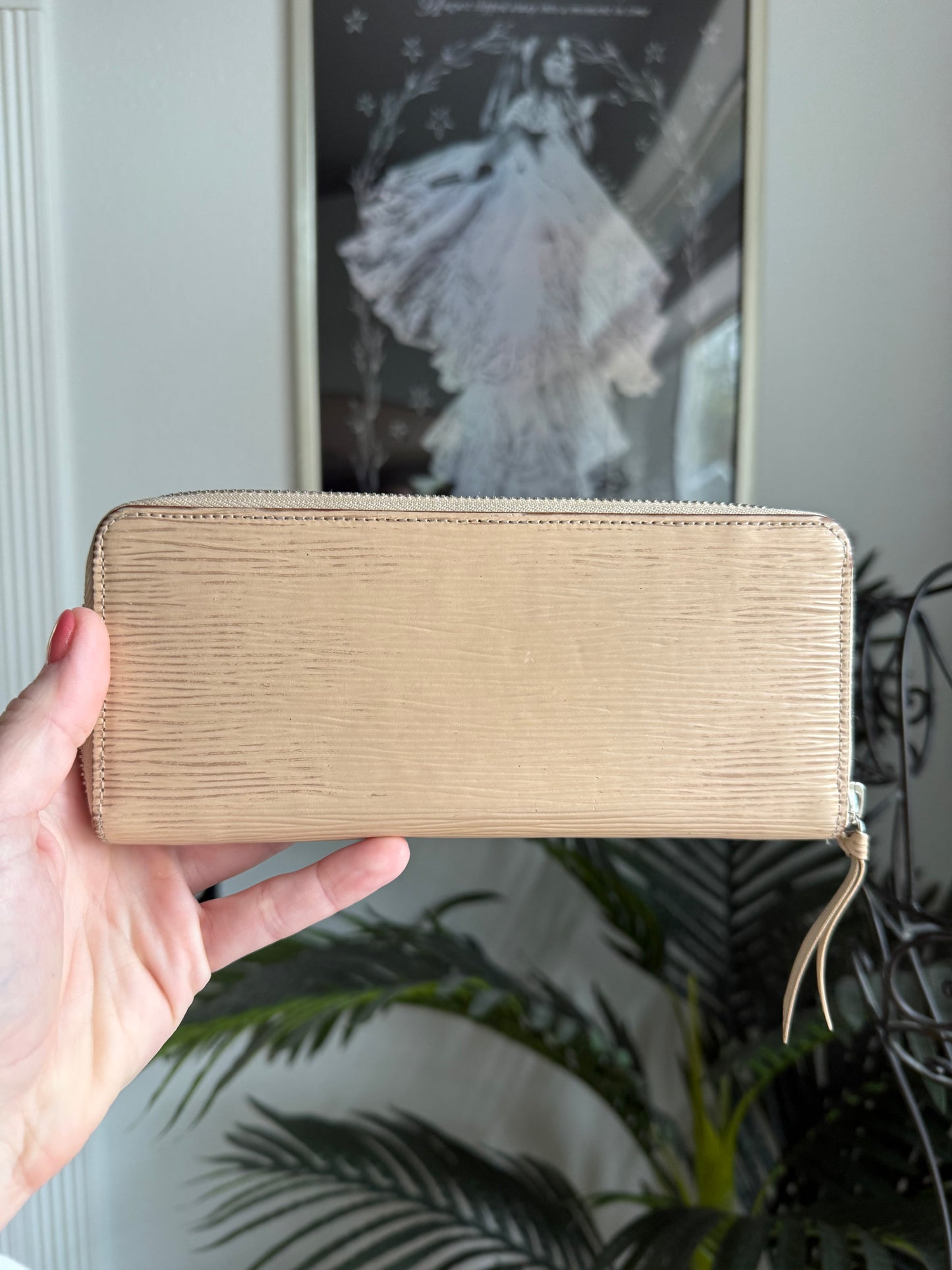 Authentic Preloved LV Clemence Long Wallet in Dune Epi Leather