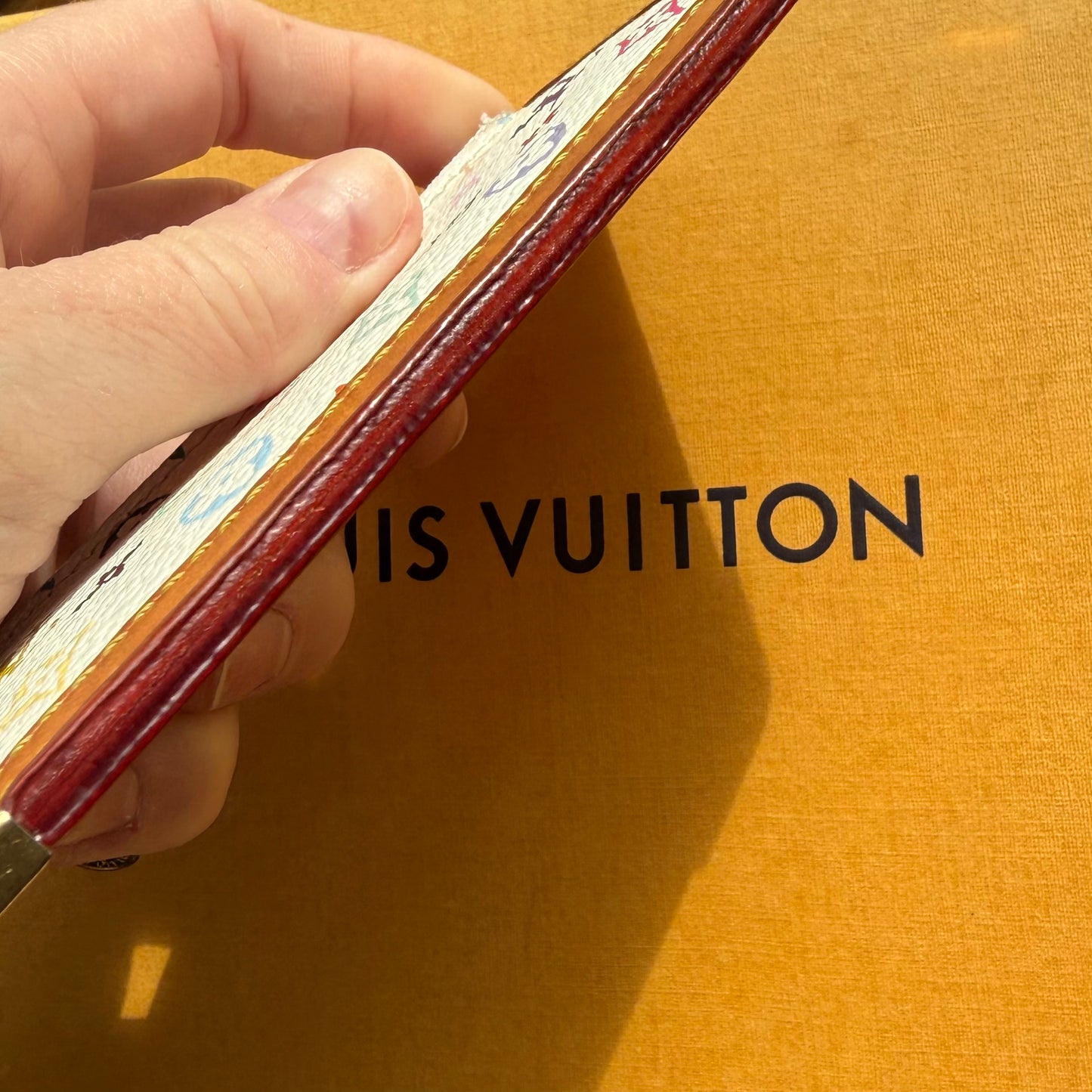Authentic Preloved Vintage LV x Murakami White Multicolore Key Cles