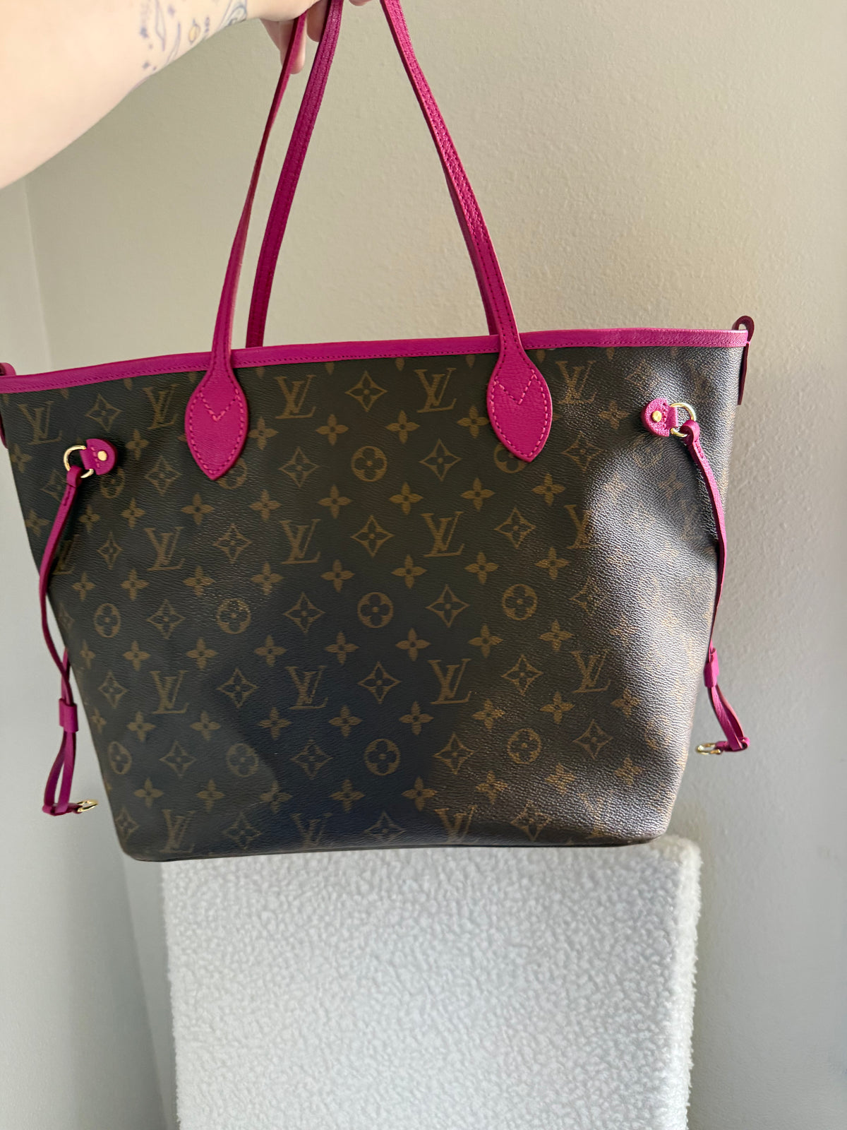 Authentic Preloved Restored Rose Pink Leather LV Neverfull MM