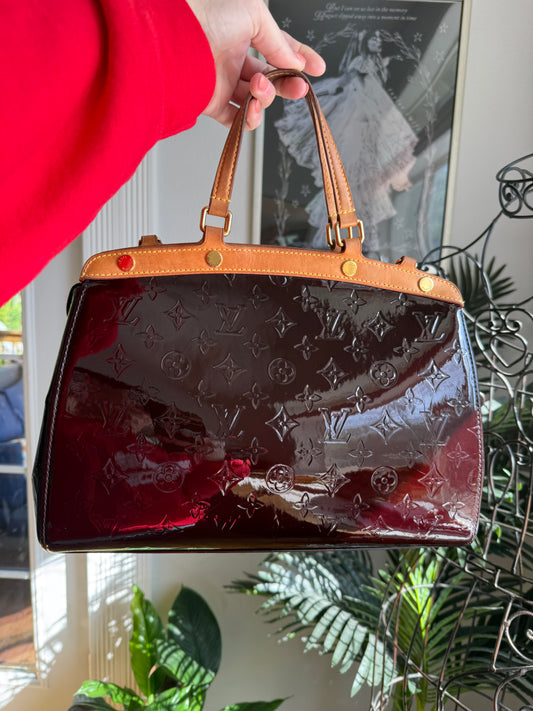 SOLD * Authentic Preloved Louis Vuitton Brea MM in Aubergine Purple Vernis Fall 2026 Must Have Bag