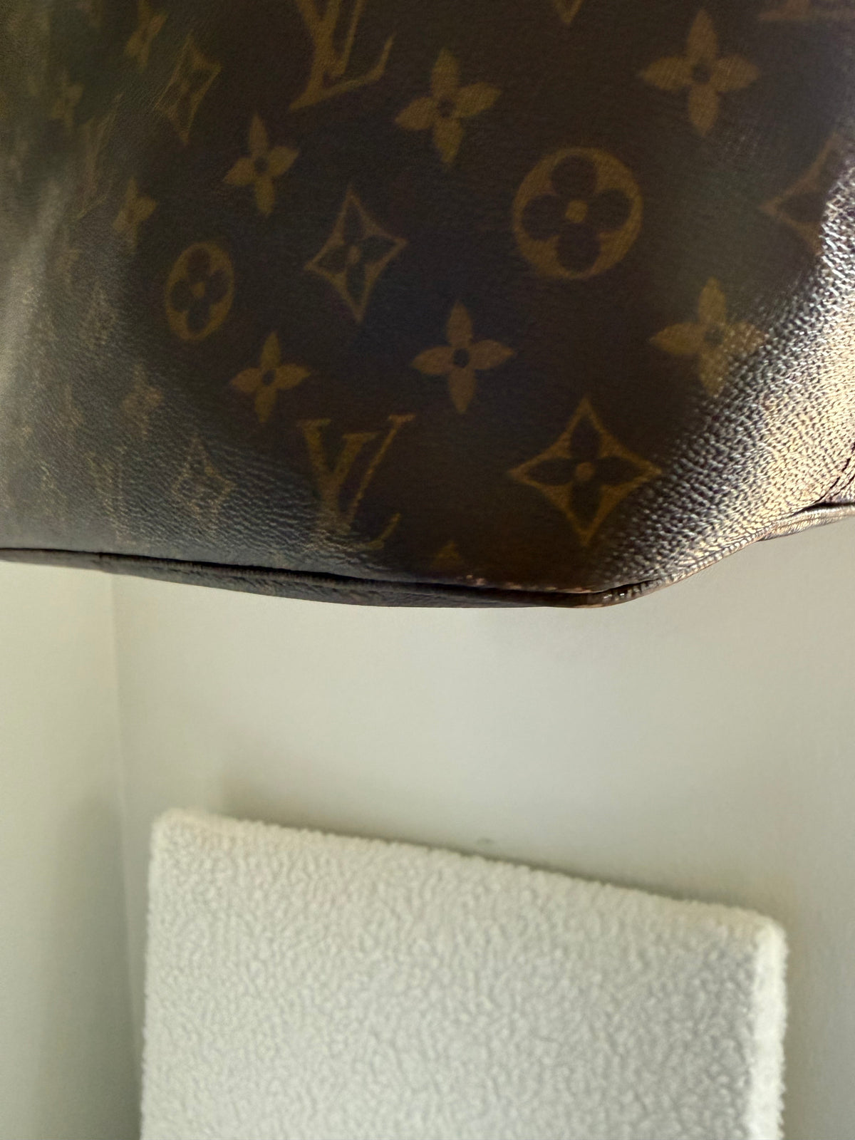 Authentic Preloved Restored Rose Pink Leather LV Neverfull MM