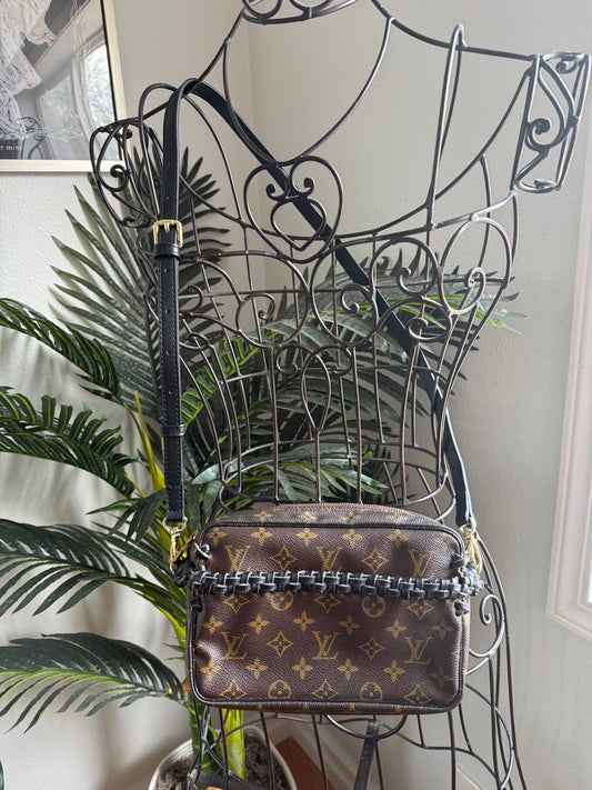 Authentic Preloved Reimagined Vintage 1990 LV Compiegne 23