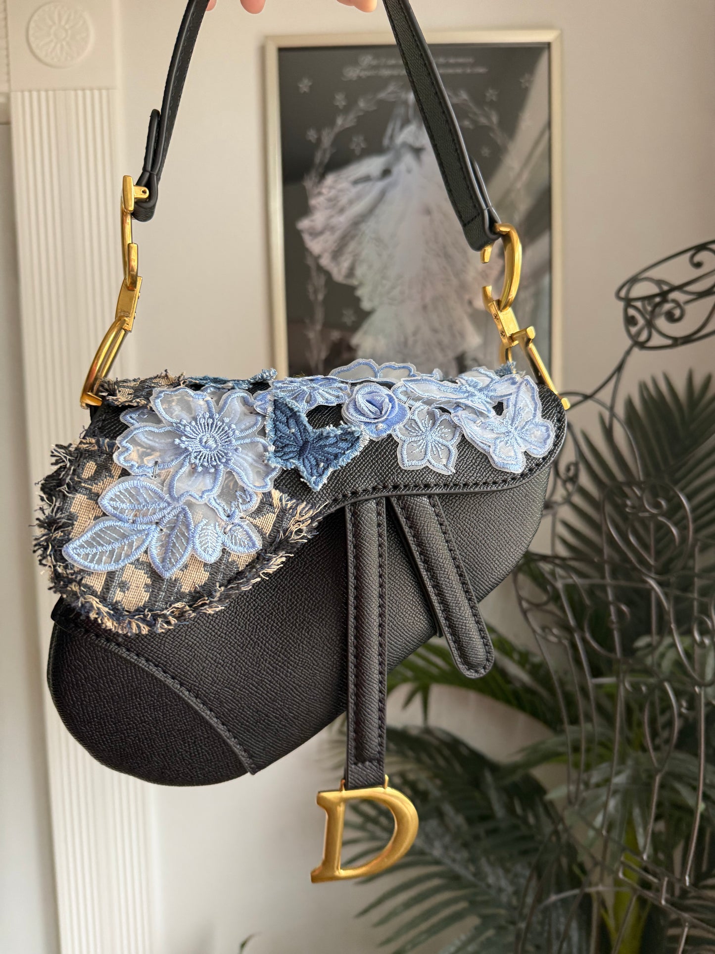 The WHITE HORSE Bag - Mixed Textiles with wallet