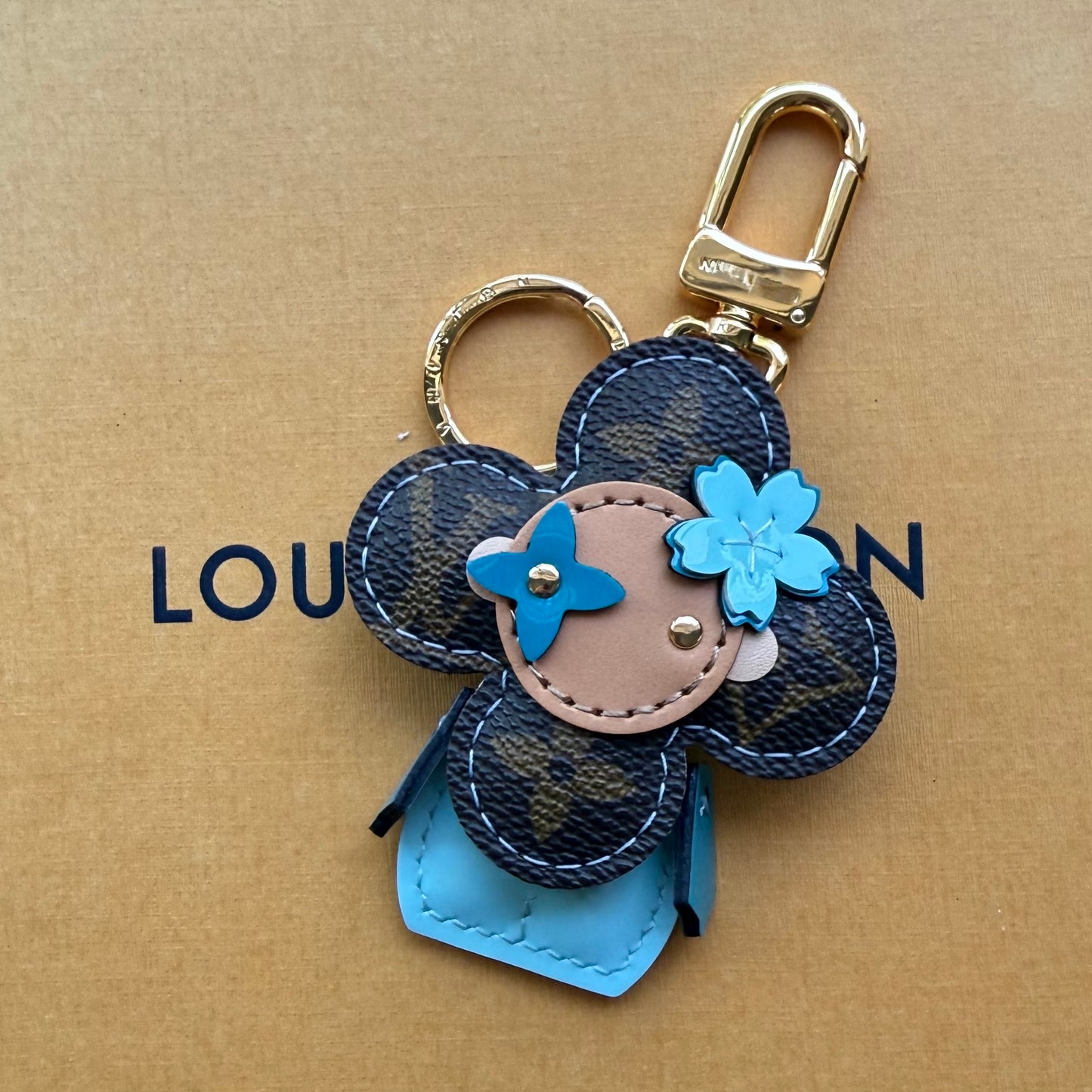 { CRUEL SUMMER } Handmade Patent Leather + Mono Bag Charm SET - Light Blue