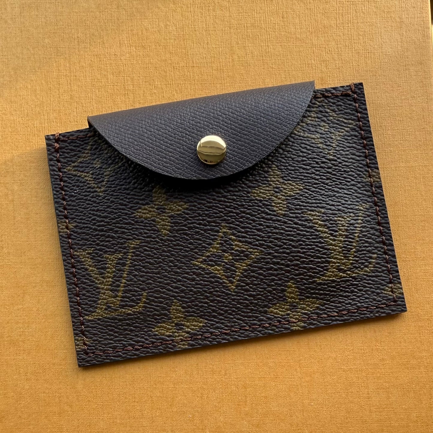 Handmade Mono Mini Snap Wallet (Brown Leather)