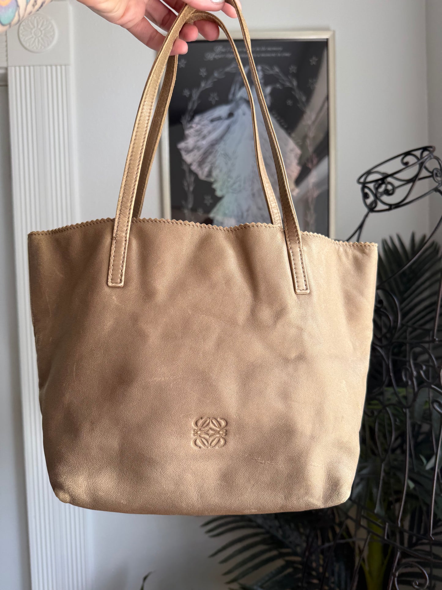 Preloved Authentic Loewe Leather Small Tote Bag