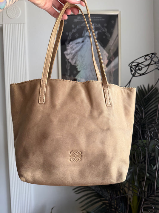 Preloved Authentic Loewe Leather Small Tote Bag