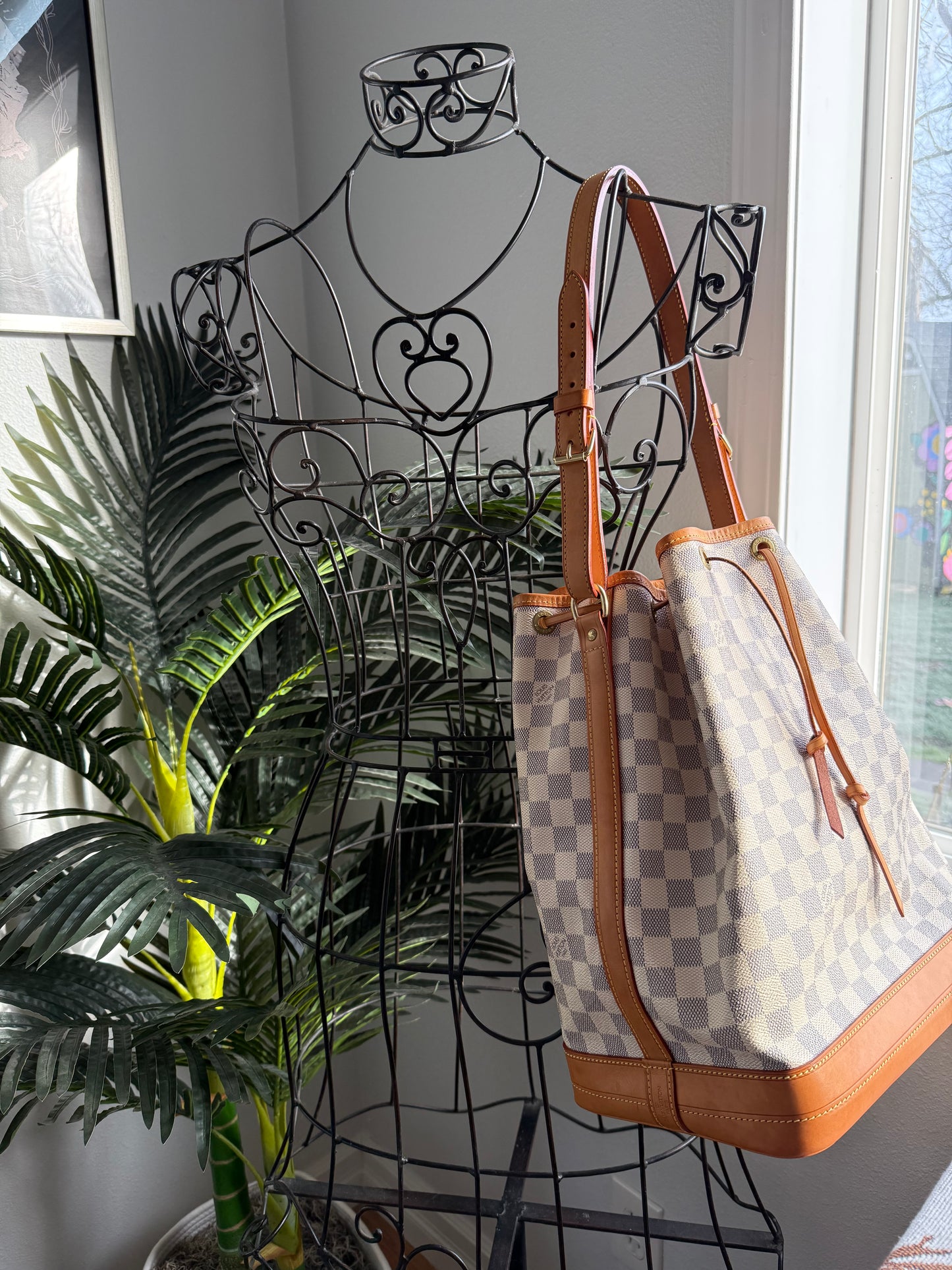 Preloved Authentic LV Noe GM in Damier Azur