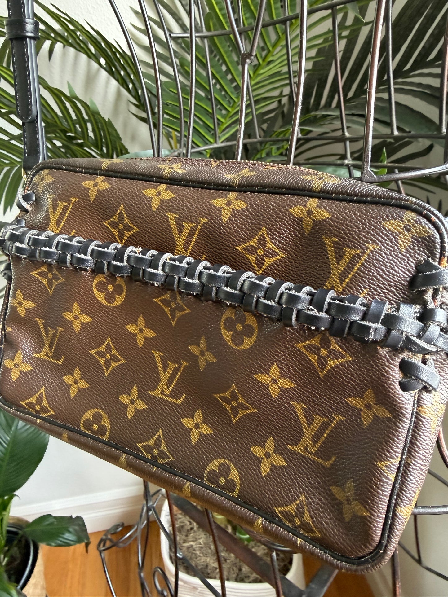 Authentic Preloved Reimagined Vintage 1990 LV Compiegne 23