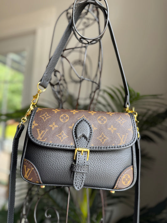 ANDREA Handmade Leather + Mono Bag