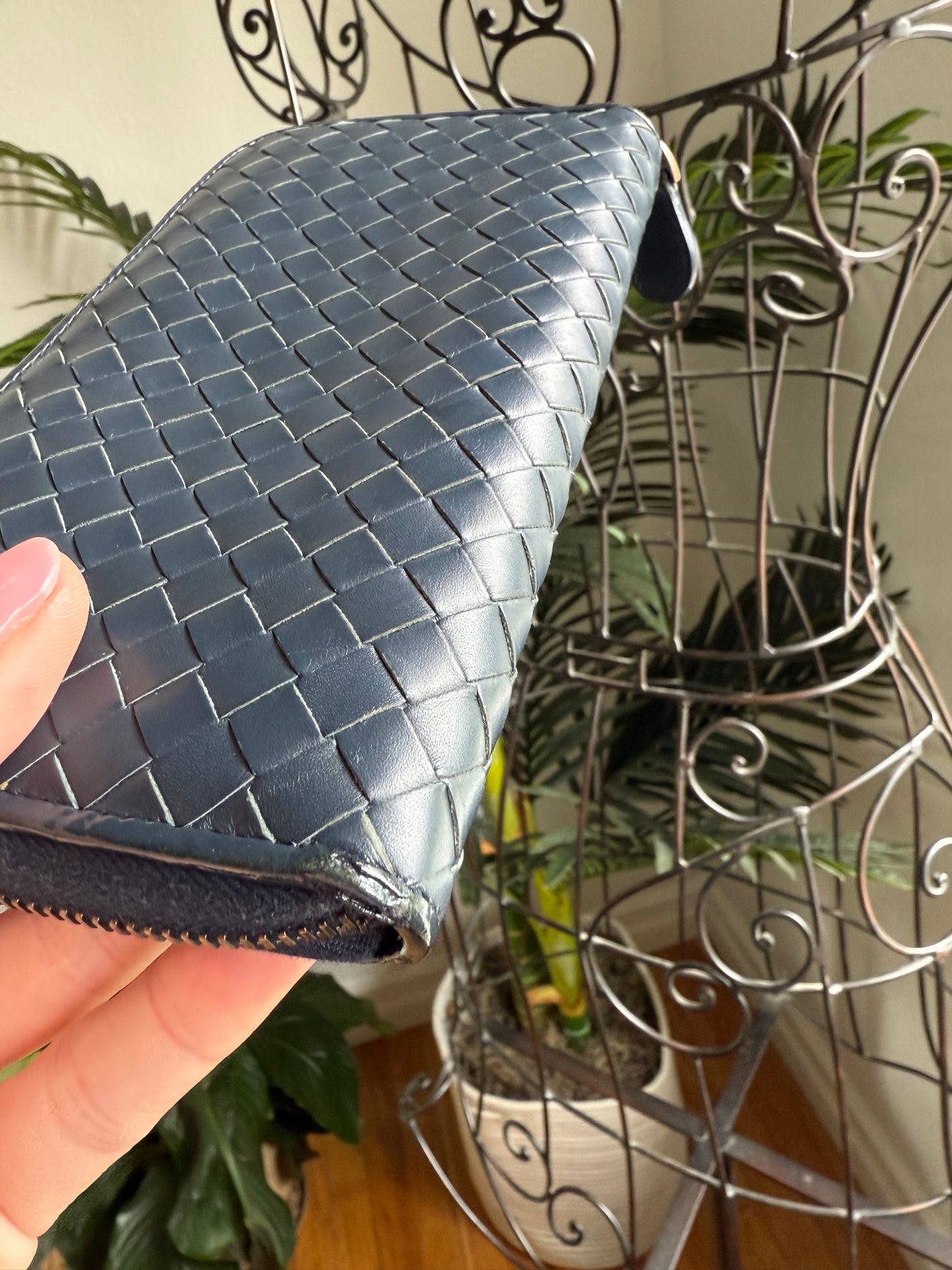 Authentic Preloved Navy Bottega Veneta Long Wallet