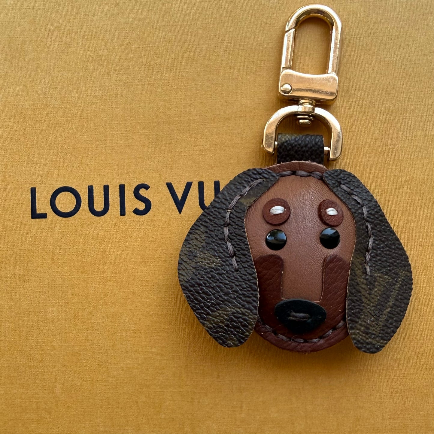 WILLOW the Dachshund Bag Charm