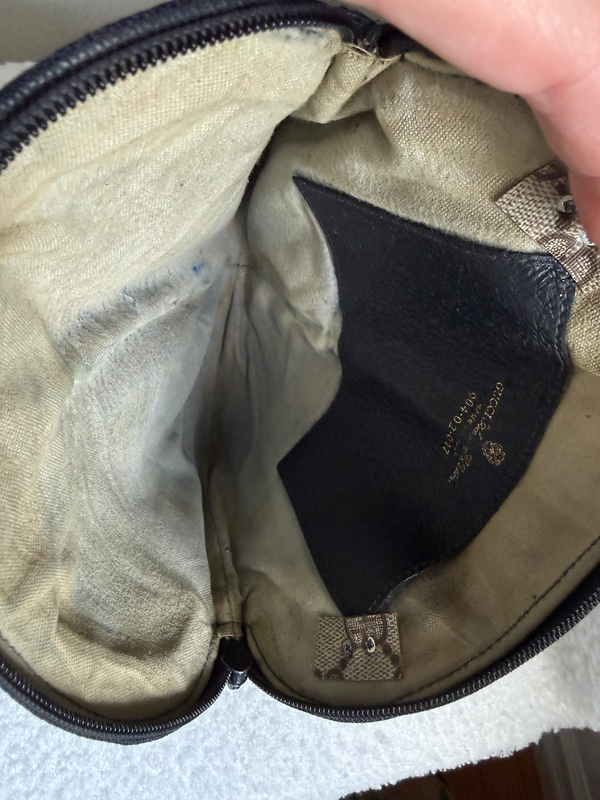 Authentic Preloved Vintage Gucci Crossbody Bag