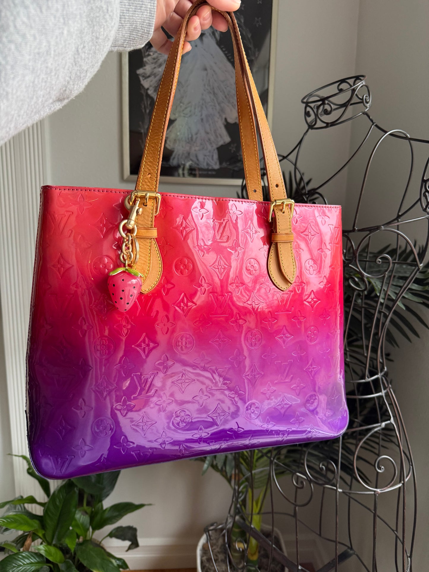 Authentic Preloved Custom Dyed Sunset Ombre Vernis Louis Vuitton Luxury Brentwood Bag