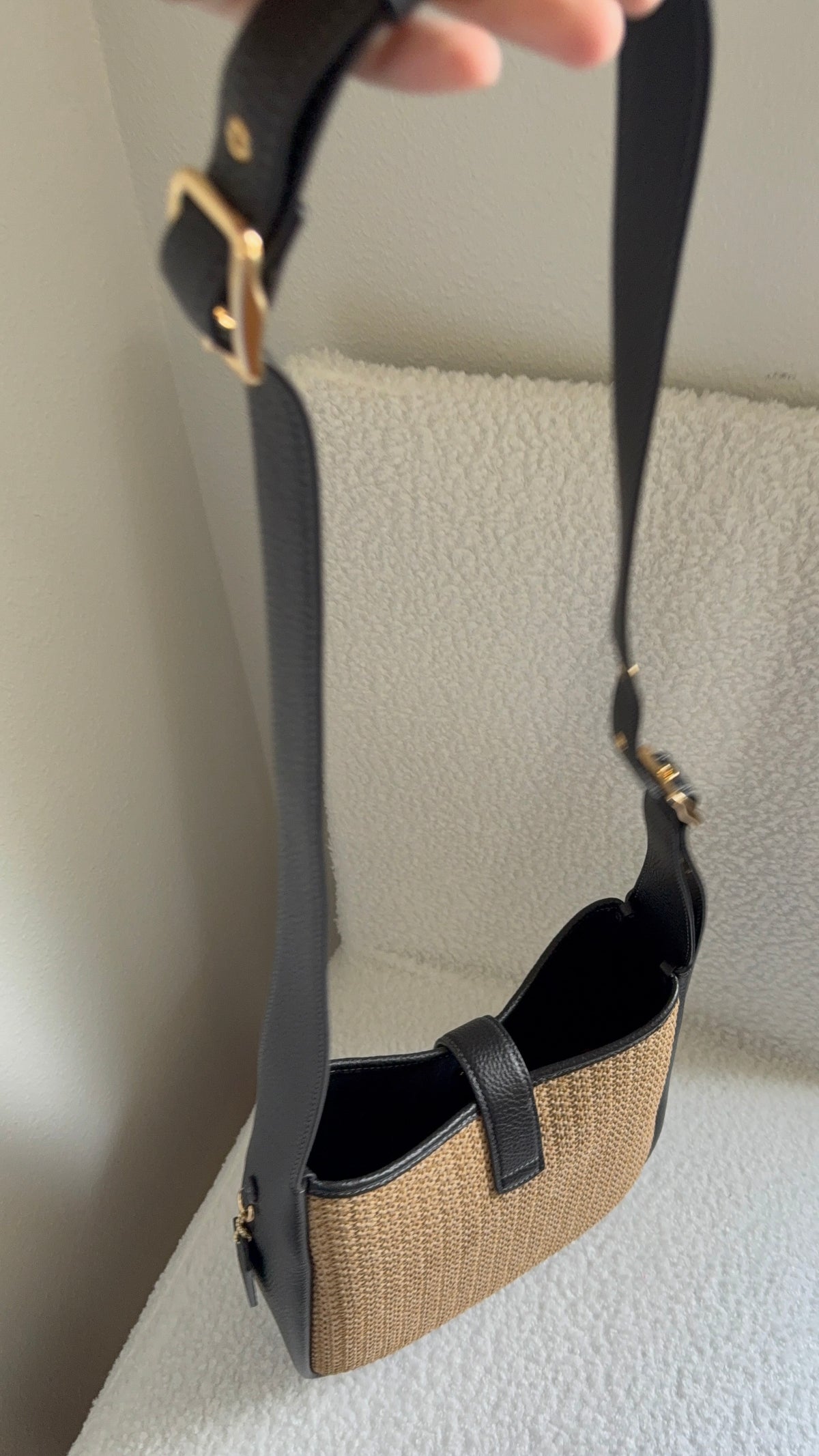 Authentic Preloved COACH Hadley Convertible Crossbody Bag